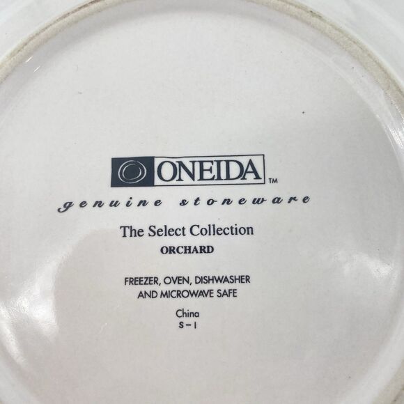Set of 7 Oneida Orchard Salad Plates 7.75” The Select Collection Stoneware